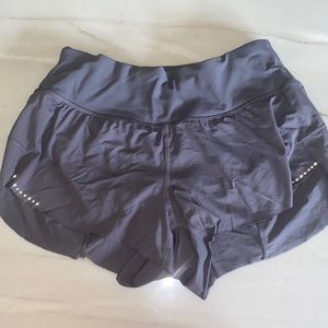 lulu lemon dark grey short